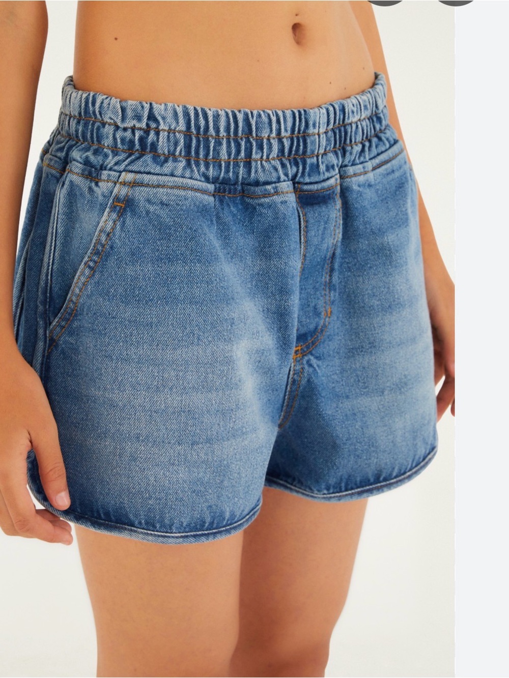 Farm Rio Women’s Light Blue Denim Elastic-Waist Shorts